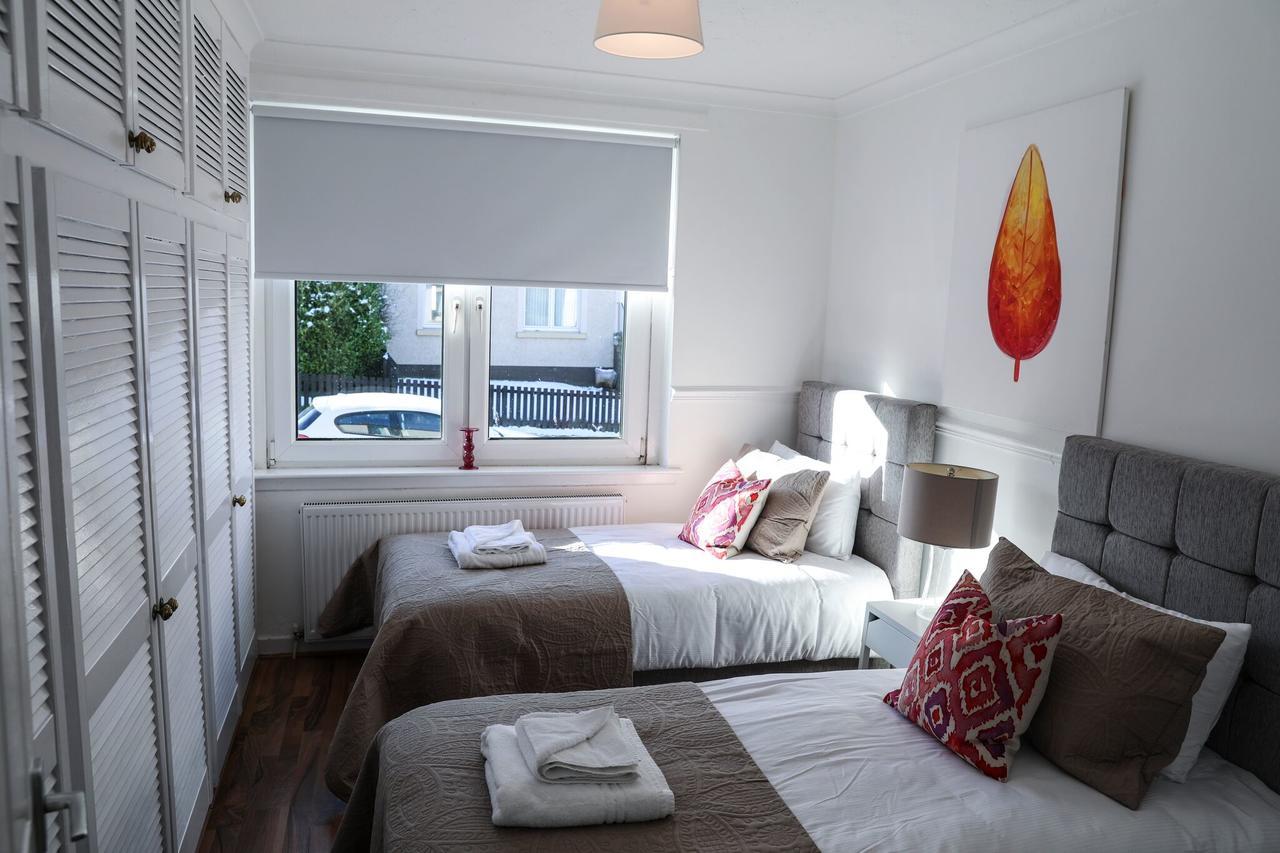 Meadowburn View Apartment Wishaw  Bagian luar foto